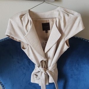 "NEW" Short-sleeved blazer from "The Limited"